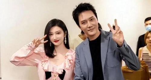 娱乐八卦吃瓜少女图片,揭秘“吃瓜少女”背后的娱乐八卦风云  第3张